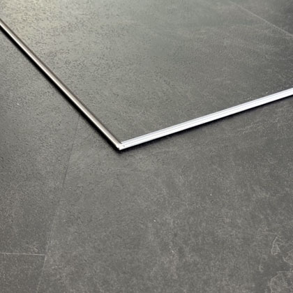 duplex black