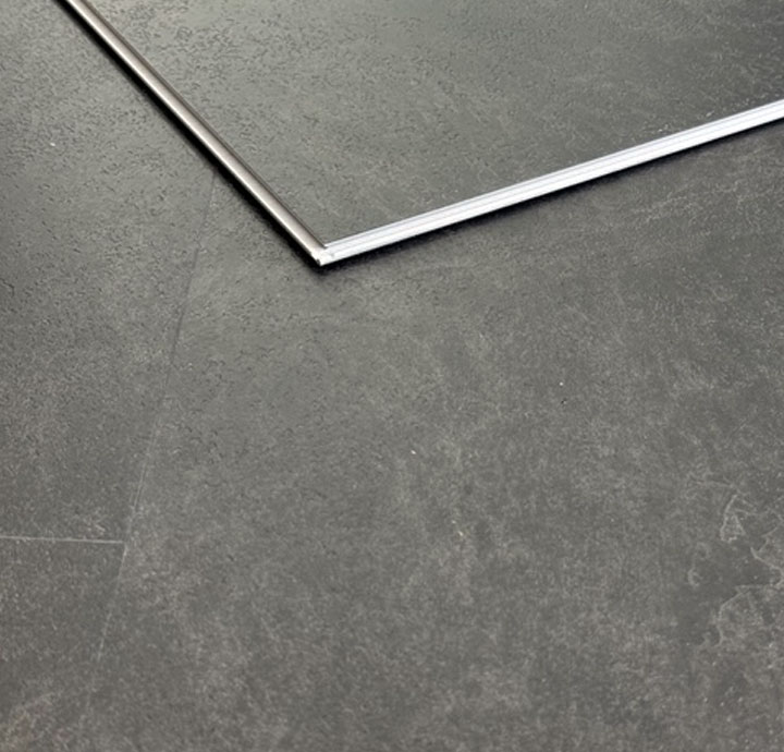 duplex black
